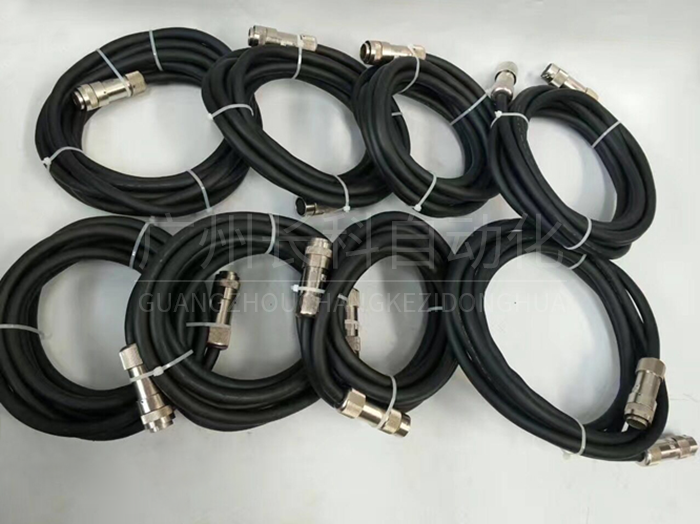 安川示教器線(xiàn)纜CBL-YRC061-1 安川示教器線(xiàn)纜CBL-YRC061-1